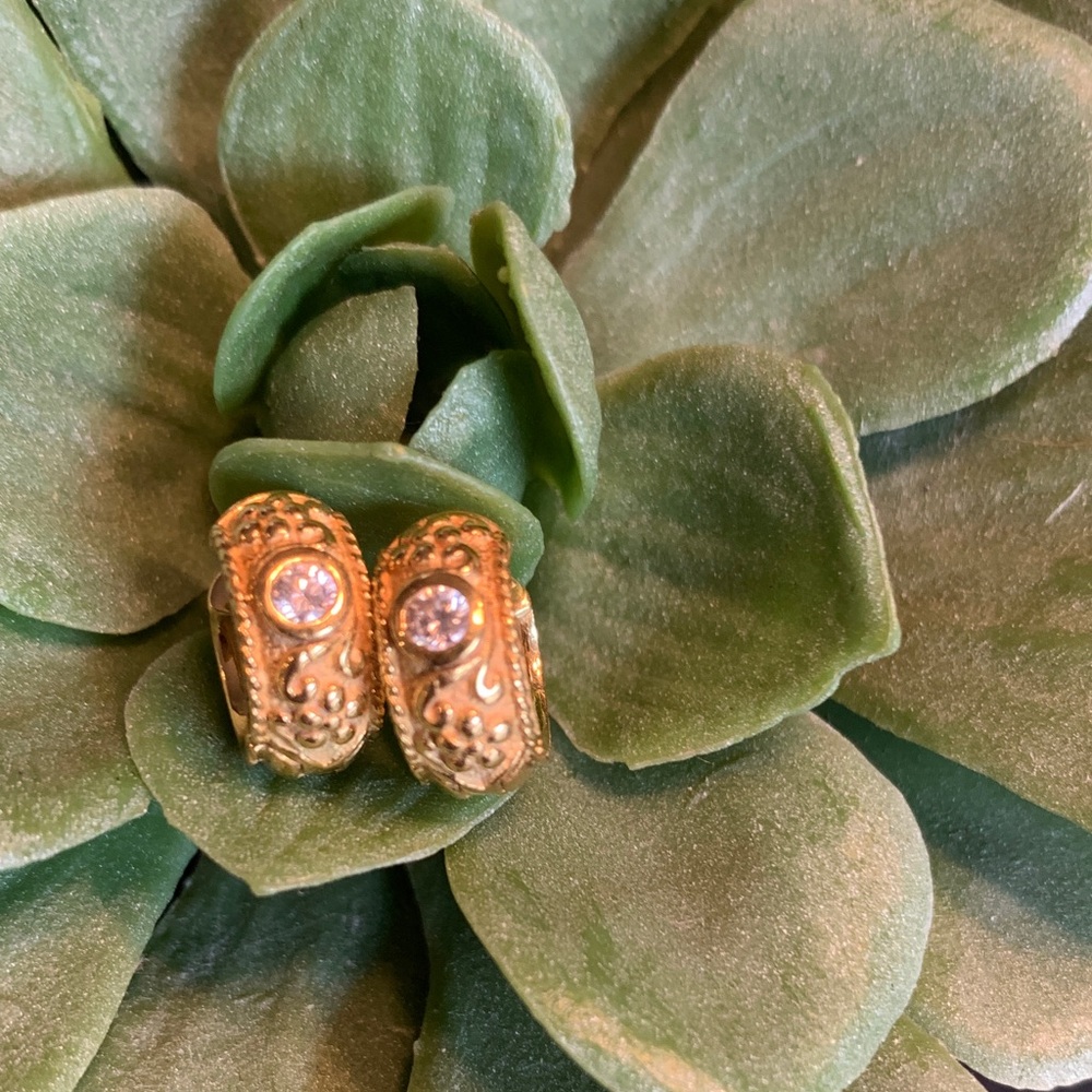 18k gold and diamond Huggie earrings